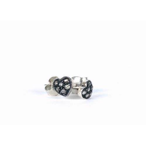 Image of Mini single hjerte ørestikker fra BeChristensen med rose cut diamanter*